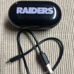 RAIDERS BLUETOOTH  HEADPHONES 