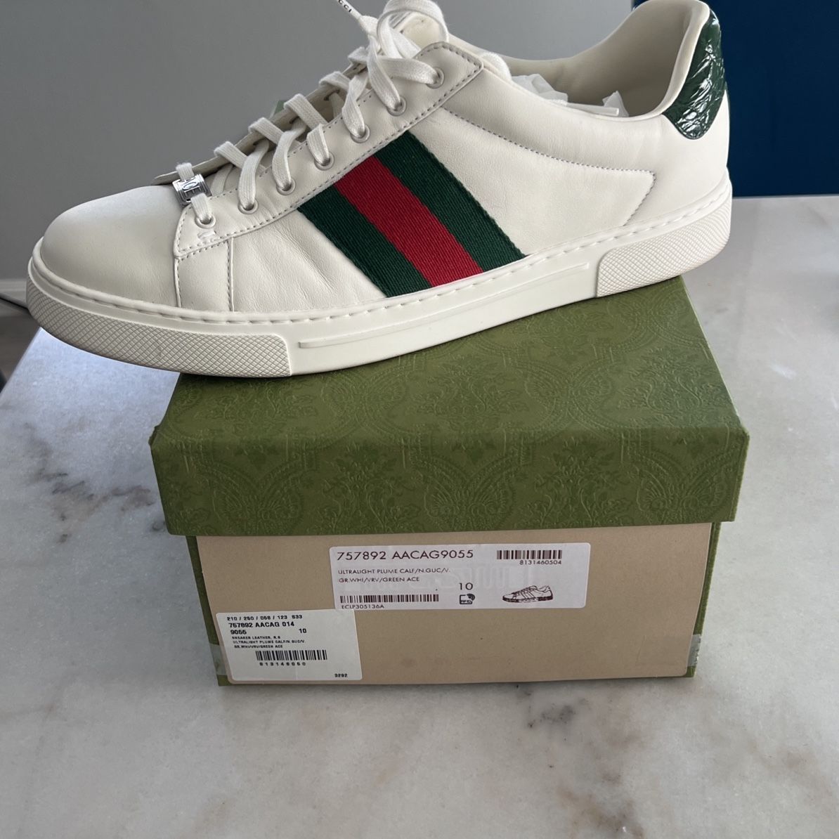 Men’s Gucci shoe US Size 11 Eur: Size 10 