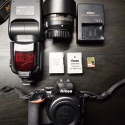 Nikon D5600 Bundle
