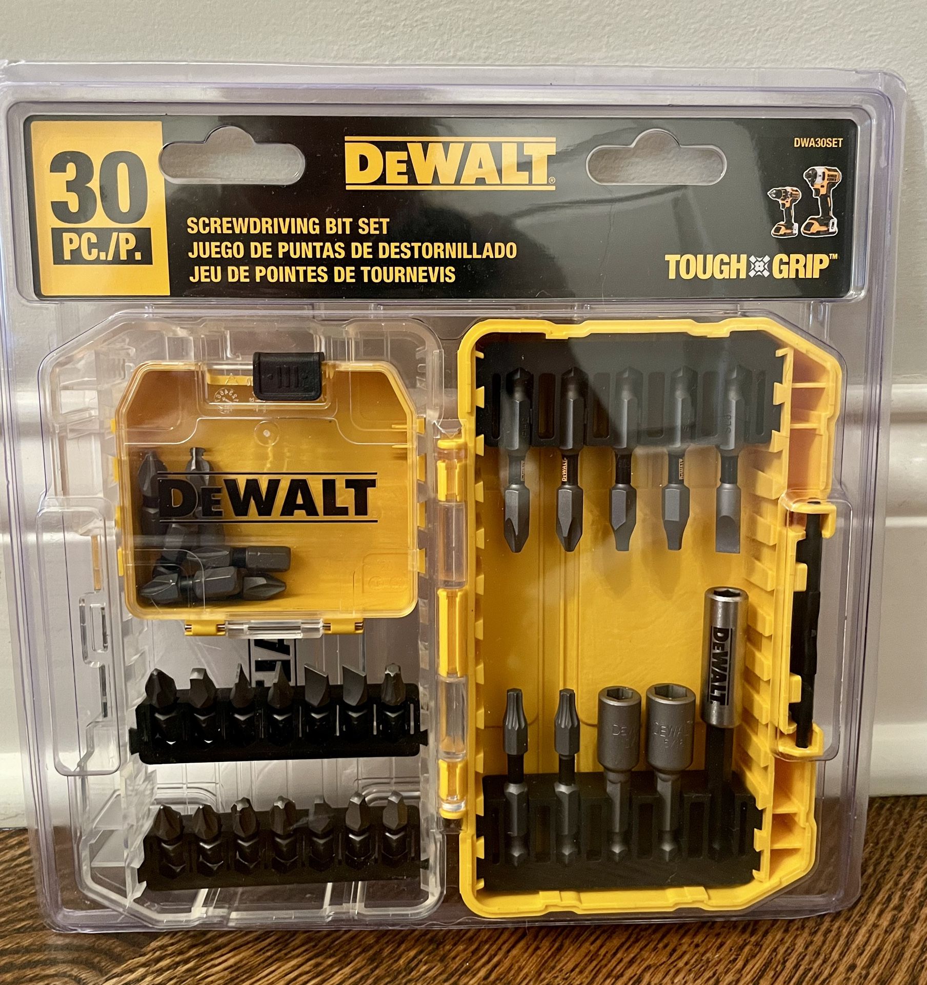 Dewalt Tough Grip Screwdriver Bit Set (30 Piece)
