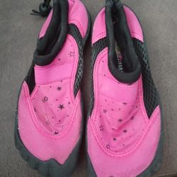 Girls Water Shoes