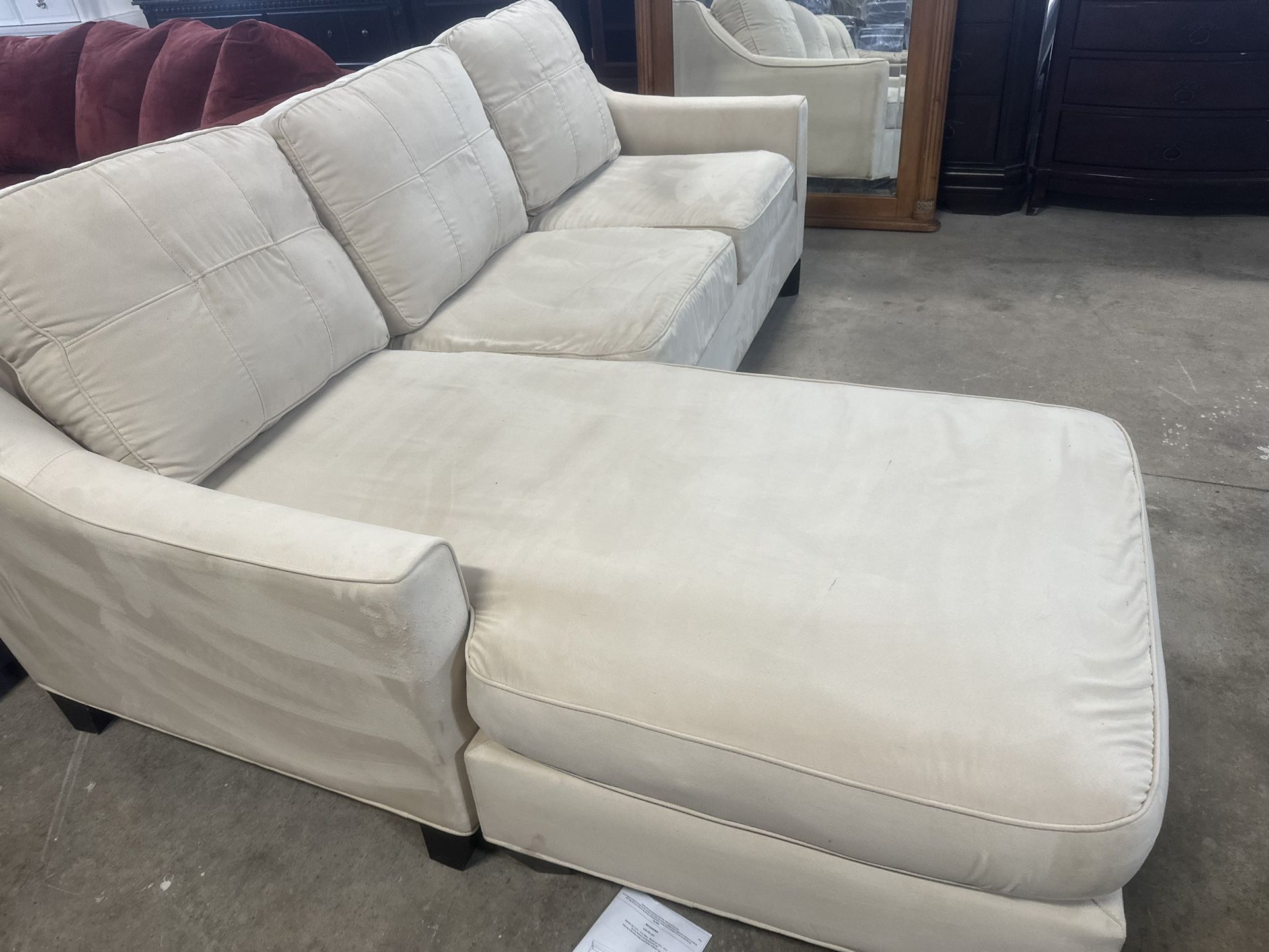 Sofa queen, size mattress, good condition predelivery