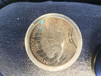 "COPY" 1933 Gold USA coin that is only a copy for a gift