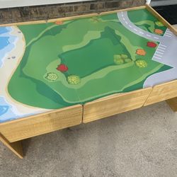 Child’s Play Table $15