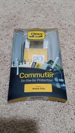 Screen protector for iPhone 5/5s from OtterBox (no case only screen protector)