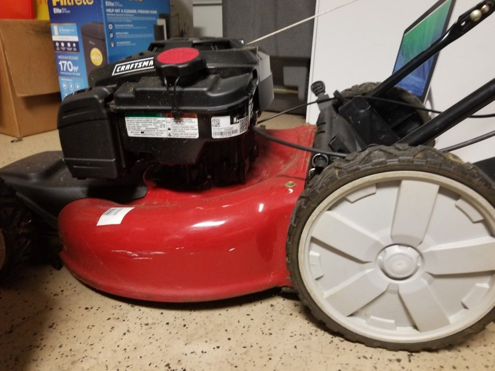 CRAFTSMAN 37705 163cc 21" front wheel drive push lawn mower with high