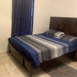 Queen Bed Frame With 2 Drawers 