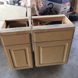 NEW KITCHEN, GARAGE OR BATHROOM CABINETS 