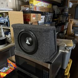 8” Sub Woofer + JL Audio JX250/1 Amp