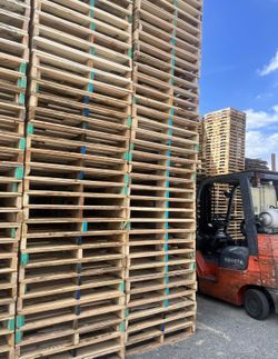 Wood Pallets For Sale !!