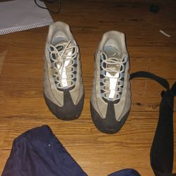 Old Nike Air Maxs