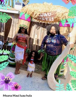 Moana And Maui Luau Characters