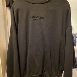 Essentials fog clothes