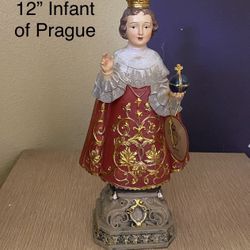 Infant Prague Statue