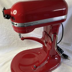 Kitchen Aid Mixer Pro 5