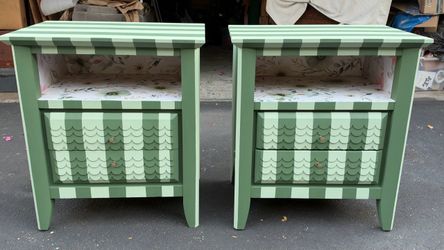 Hand painted refinished night stands ( olive green vs dark green)