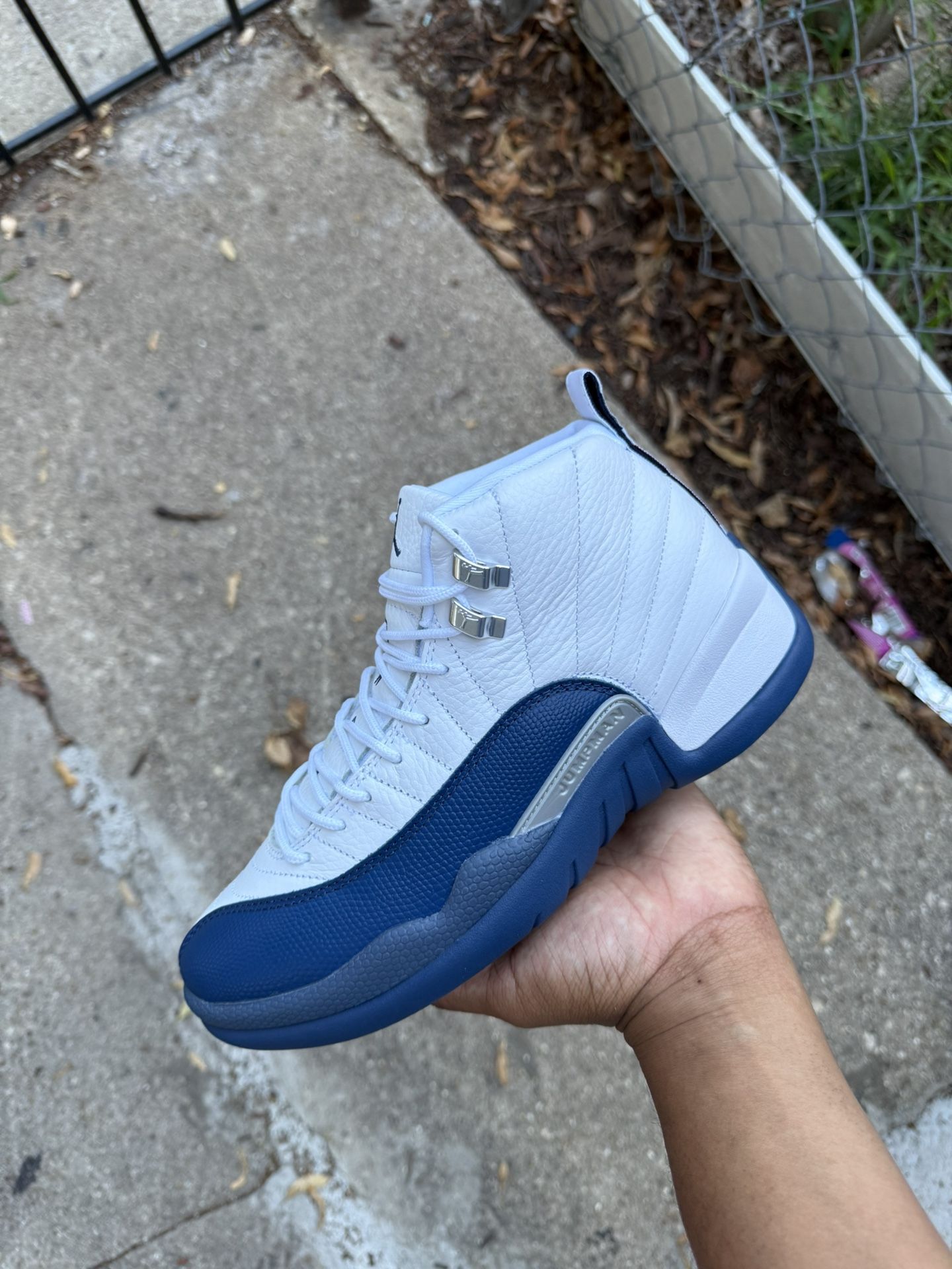 Jordan Retro 12 French Blue.