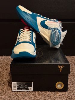 Kobe V Protro Caitlin Clark PE DS Size 12