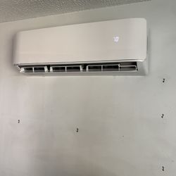  new mini split AC / HEAT pumps