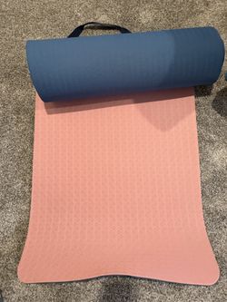 Double sided yoga mat