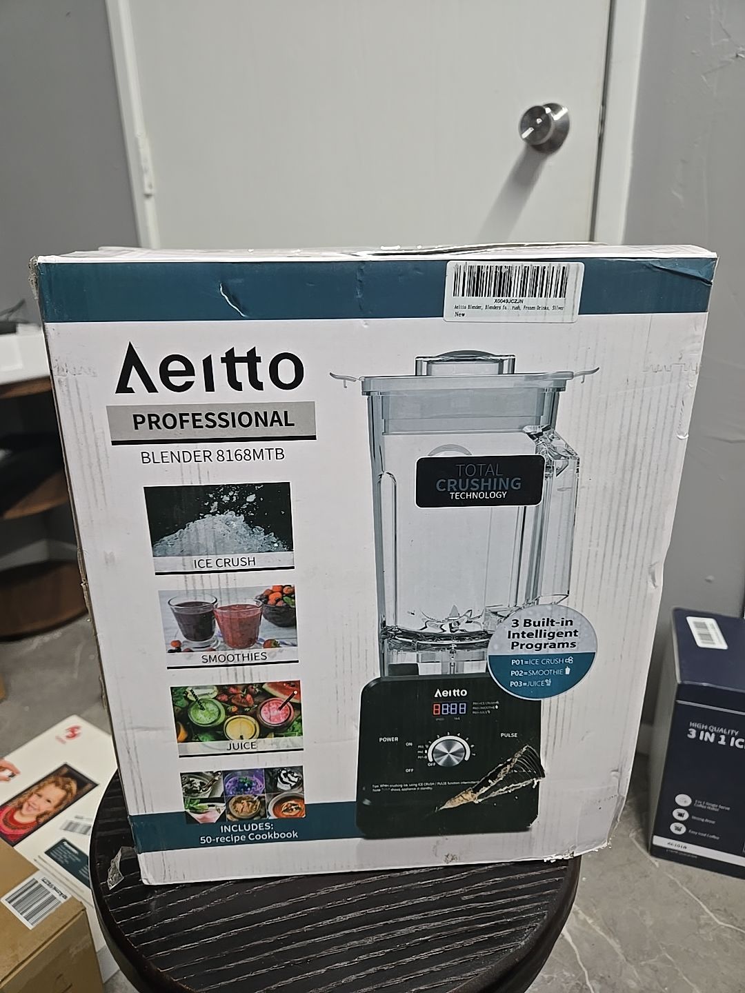 Aeitto Professional Blender 8168MTB