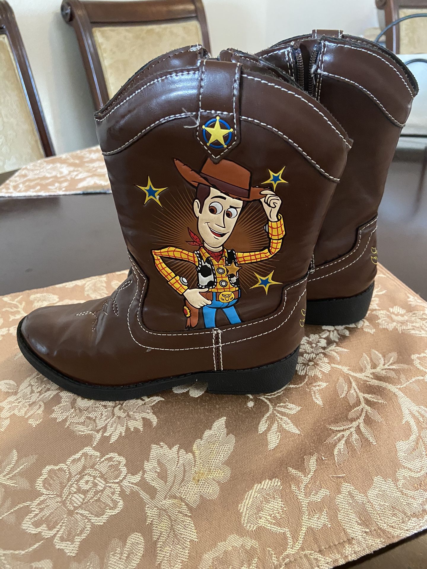 Toy story size 12 boots for kids 🥾