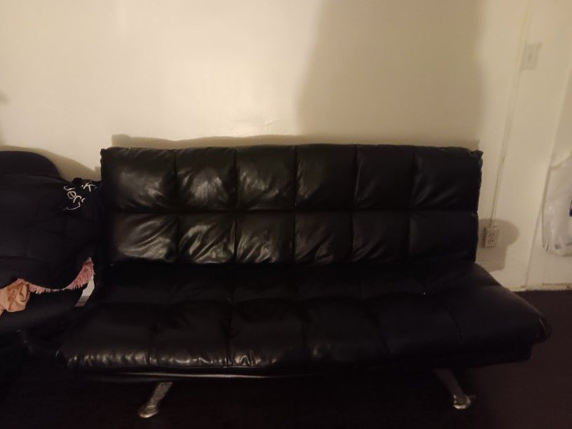 Blk Futon 