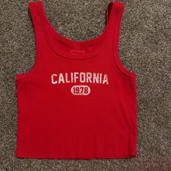 red crop top