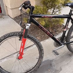 Trek Mountain Bike 4900