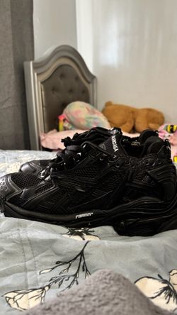 Balenciaga runners size 43/10