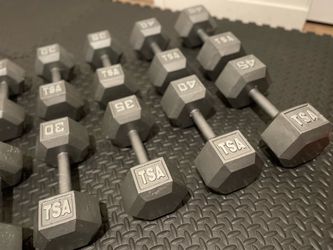 Set Of Cast Iron Hex Dumbbells From 10# To 45# Total Of 440 lbs Basically New