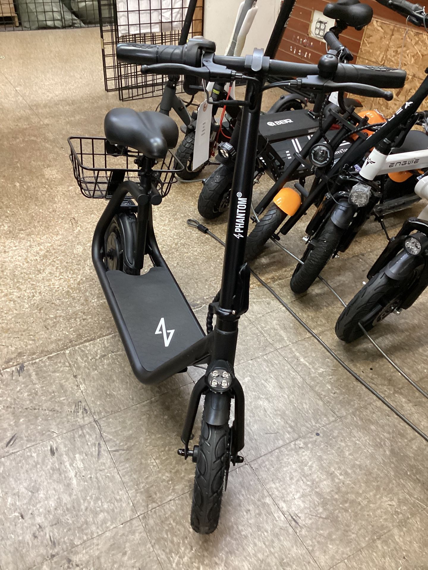 450w E bike Phantom R1 Scooter