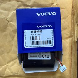 Volvo VCM Backup Battery - Genuine Volvo (contact info removed)5