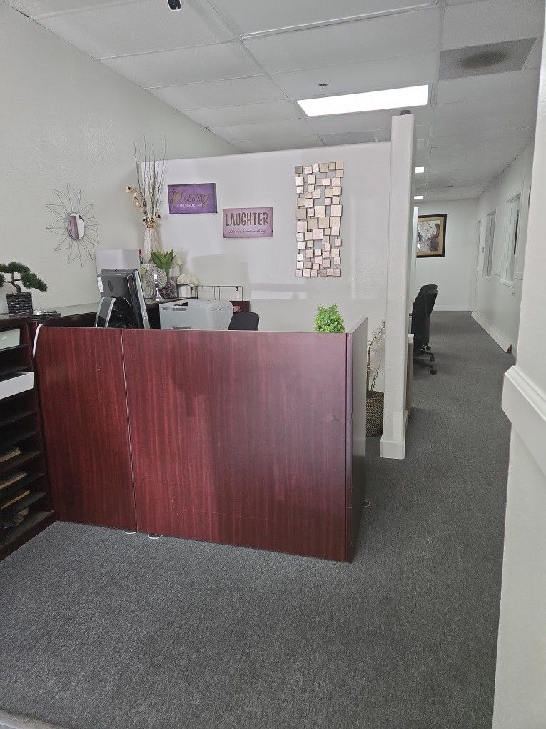 Receptionist Desk