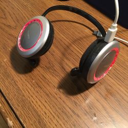 colored bluetooth headphones