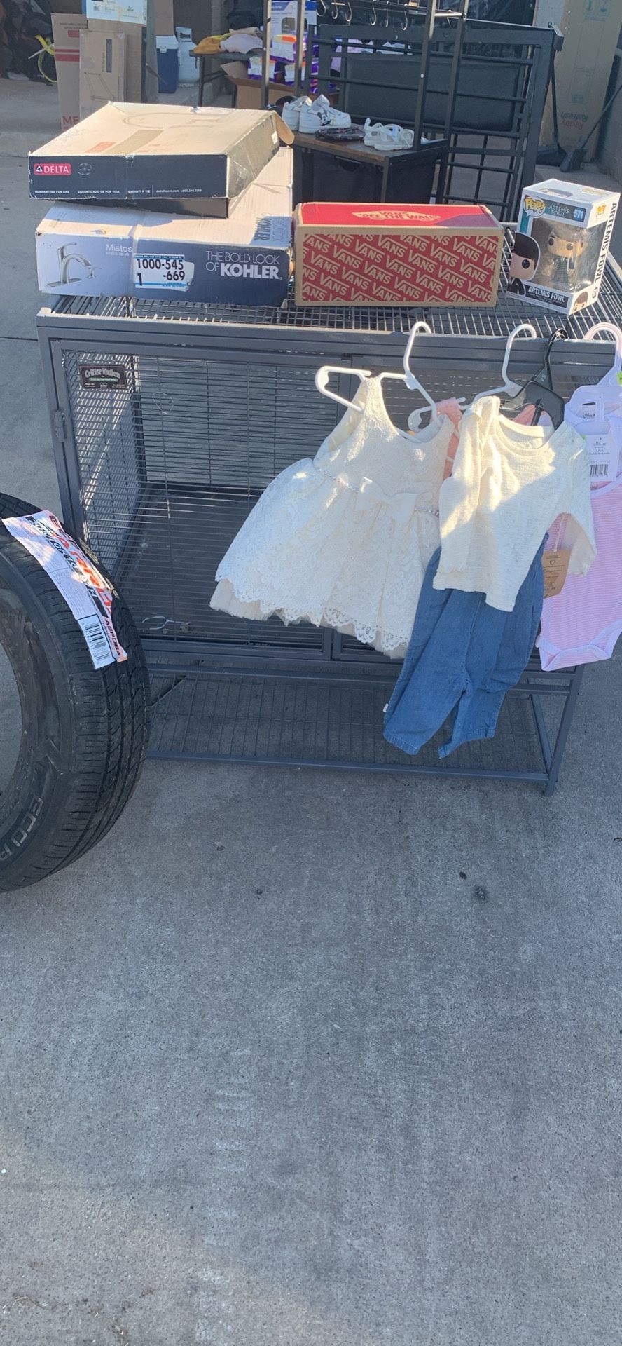 Tire Clothes Cage