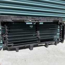 2019 2020 2021 2022 CHEVY SILVERADO 1500 GMC SIERRA ACTIVE GRILLE SHUTTER OEM