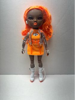 Rainbow High Michelle Orange Fashion Doll 11" with Fashionable Outfit Collection