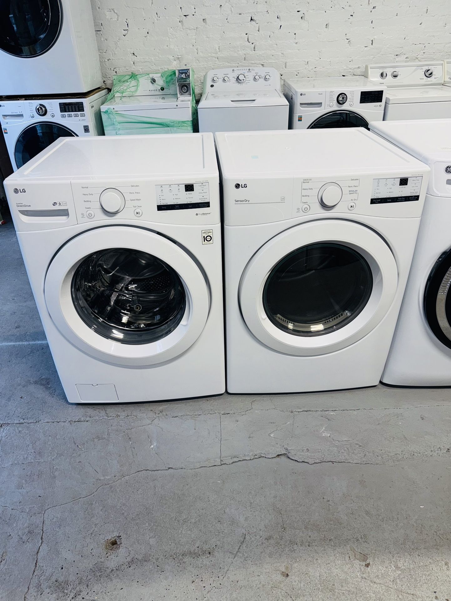 LG washer and gas dryer, one receipt with a 90-day warranty.