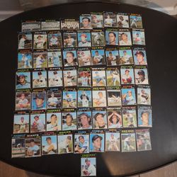 Vintage MLB Baseball Cards