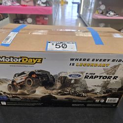 MotorDayz F-150 Raptor RC Truck in box
