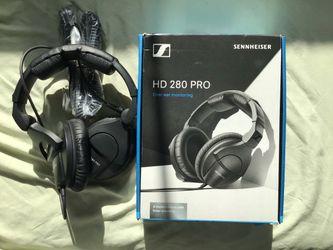Sennheiser HD 280 Pro Headphones – Open Box, Unused – Studio Monitoring Classic ($70 OBO)
