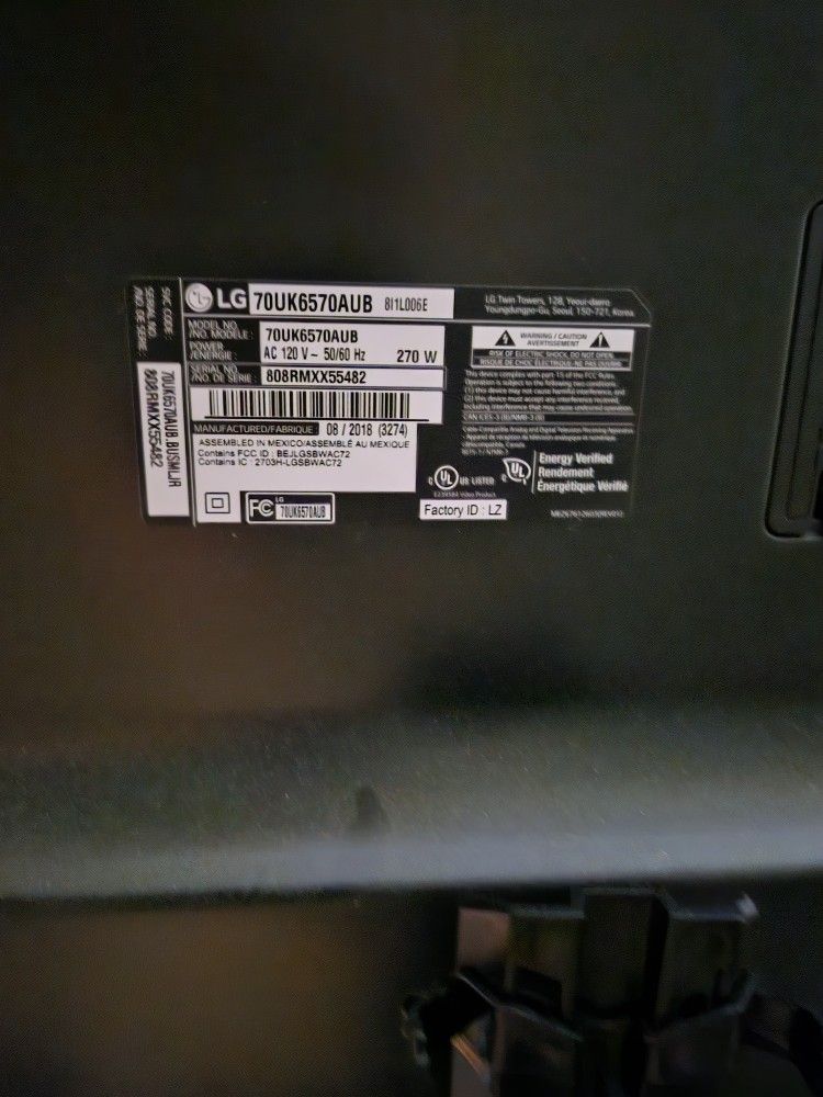 LG 70UK6570AUB Flat Screen TV