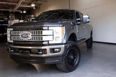 2017 Ford F350 Super Duty Crew Cab