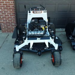 BOBCAT 52" Stand-On Commercial Lawn Mower - Factory New