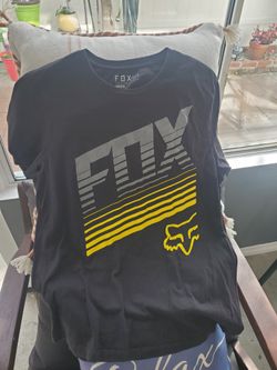 Mens Size  L Slim Fit Fox T-Shirt