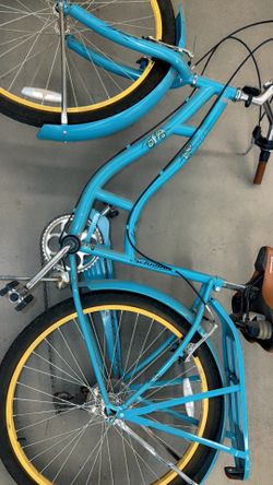 Vintage Schwinn Clairmont Women’s Beach Cruiser Bicycle