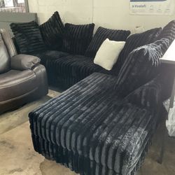 New 🧊 Beautiful black corduroy 2pc Sectional sofa ⭐️ $0 Down financing available ⭐️
