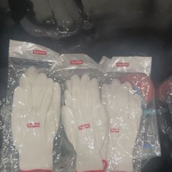 Supreme Gloves 
