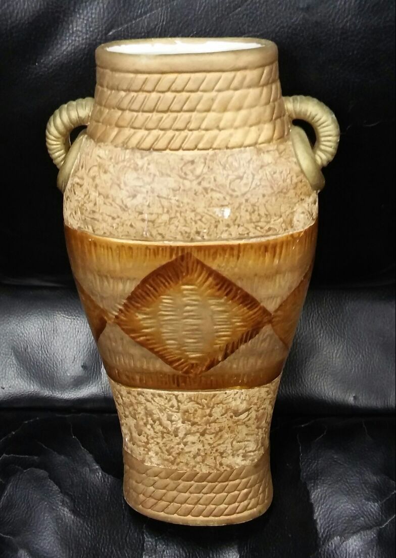 !!!NICE CERAMIC FLOWER VASE!!!